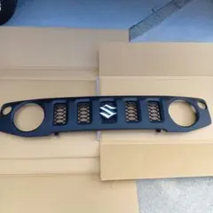 スズキ　ジムニー　純正グリル　新車外しのサムネイル