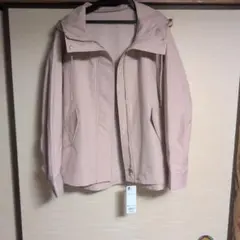 ＧＵ フード付き マウンテンパーカーMサイズ　ピンク