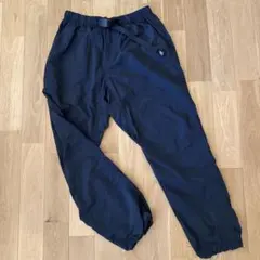 GRAMICCI ナイロントラックパンツ　グラミチ　ナイロンパンツ　人気のサムネイル