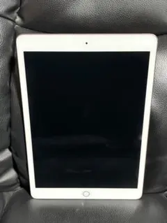 iPad 第8世代　32GB ゴールド　目立たない焼けあり　おまけあり