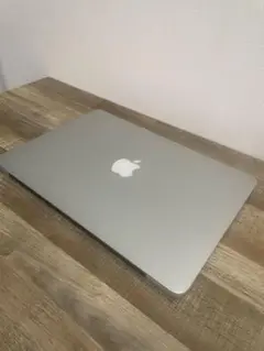 MacBookPro2015 8GB/Retina