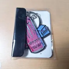 モンスターエナジー キーホルダー ピンク　限定品