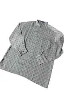 ポリエステルシャツ