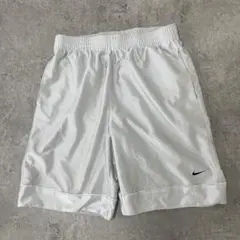USA企画MサイズNIKE ナイキ メッシュ ショートパンツ 白 ロゴ 刺繍のサムネイル