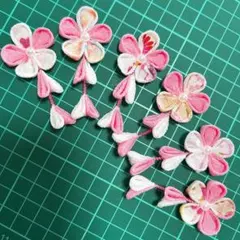 つまみ細工 薄ピンク花＋下がり 6個セット