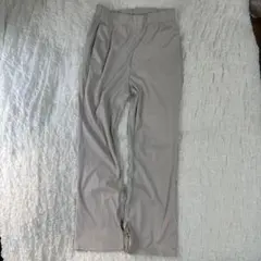 GU フレアパンツ ストレッチ素材