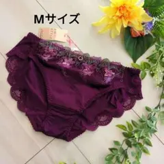 AMOSTYLE　紫色の刺繍入りショーツ Mサイズ