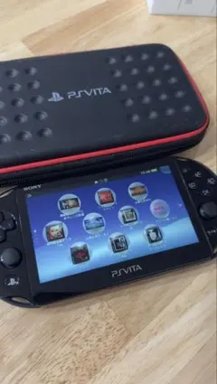 PS Vita 本体 ケース、ゲーム入り
