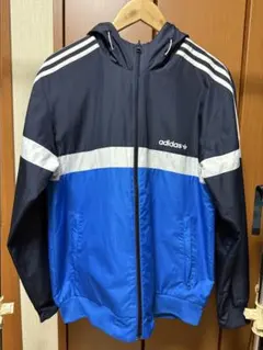 adidas フード付き　リバーシブルナイロンジャケット