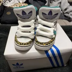 adidas JS Wings デニムスニーカー ペイント加工 y2k 00s - メルカリ