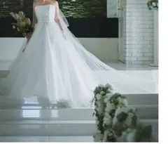 ウェディングドレス　ANTPRIMA オフホワイト9号+ ヴェール