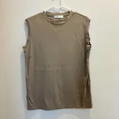 タンクトップ ベージュ ノースリーブのサムネイル
