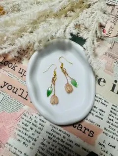 ハンドメイド ワイヤーフラワー チューリップ ピアス