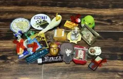 ガチャガチャ　缶バッチ