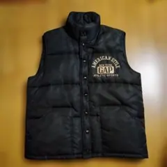 GAP ブラック ナイロン ベスト