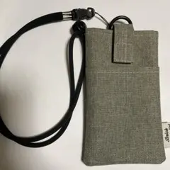 グレーのスマホショルダーバッグ