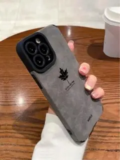 iPhone 16 pro用クリア・ブラックケース