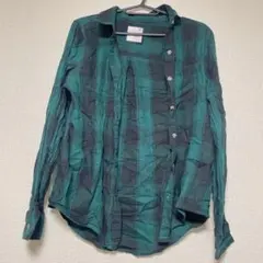 長袖　シャツ 【S】グリーン　緑　チェック柄　トップス　おしゃれ　着痩せ