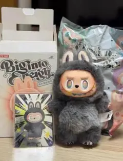 2025年最新】PoP mart labubu ×の人気アイテム - メルカリ