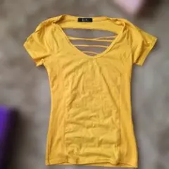 平成ギャル L.A. イエロー カットアウト Tシャツのサムネイル