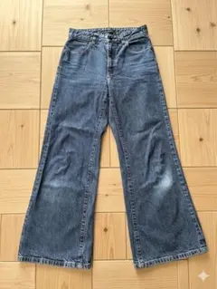 UNIQLO ジーンズ　ハイライズ　フレアデニム 26インチ