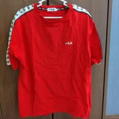 FILA ロゴ入り レッド Tシャツ 半袖Lのサムネイル