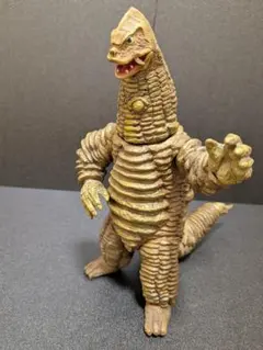 廃番ソフビ ビッグサイズ レッドキング DXウルトラ怪獣シリーズ - メルカリ