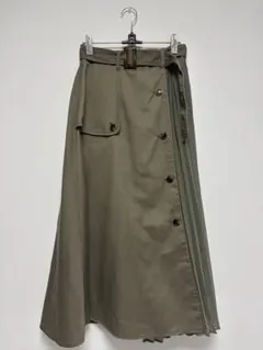 Beams Heartプリーツスカート ボタン付