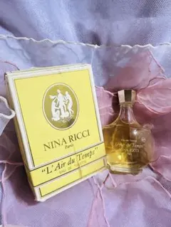 廃盤香水/美品 ラリック ニナリッチ ファルーシュ 箱あり 2025年最新】ニナリッチ L Air du Tempsの人気アイテム - メルカリ
