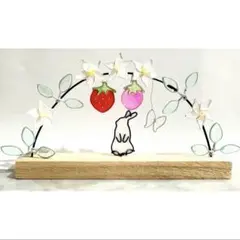 Item thumbnail for item 27a93e29-0641-4805-ada1-dfea4ceec516