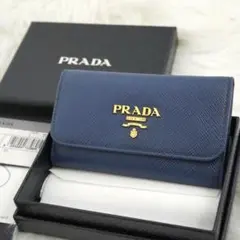 極美品】PRADA メタルロゴ 二つ折り財布 L字ジップ サフィアーノ