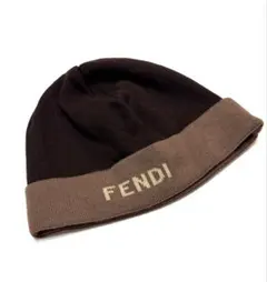 美品☆フェンディ☆ニット帽　ロゴ　ニットキャップ　帽子キャップ　ハット　F F