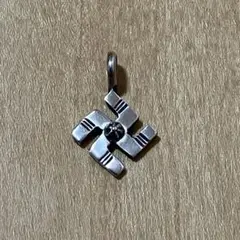 ネックレス・ペンダント Vintage Gary Reeves Cross Pendant 2025年最新】gary reeves ペンダントの人気アイテム - メルカリ