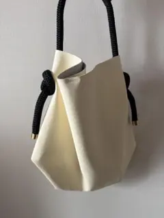 ZUCCA クリーム色 トートバッグのサムネイル
