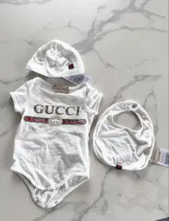 2026年最新】GUCCIロンパースの人気アイテム - メルカリ