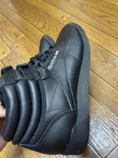 Reebokスニーカー　23cm