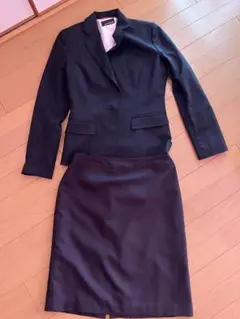 She loves SUITS 黒 ジャケット