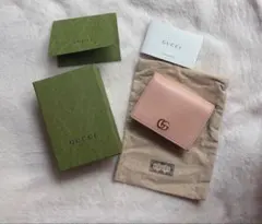 GUCCI GGマーモント 二つ折り財布 ピンクのサムネイル