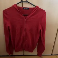 レッド フーデッド ニット 長袖　９号のサムネイル