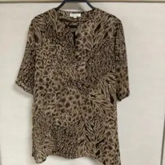 アニマル柄 半袖ブラウス ブラウン系 Mサイズ