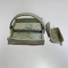 陶器製取っ手付きトレイとおしぼり置き？
