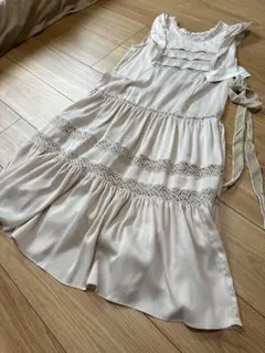 新品　タグ付き　ジルスチュアート　ワンピースのサムネイル