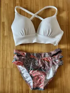 LAETITIA セパレート水着 ビキニ 9Mのサムネイル