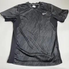 nike dri-fit【M】 背面脇メッシュ　トレーニングランニングウェア　黒