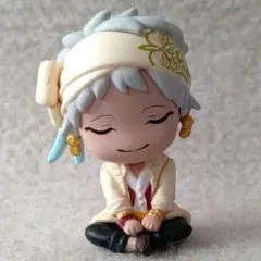 ツイステ ガチャガチャ カリム 肩ズン