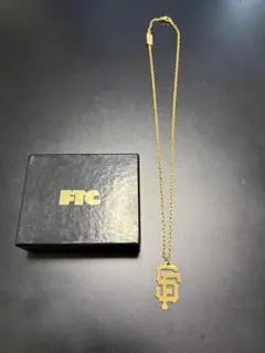 FTC ネックレス ゴールド - メルカリ