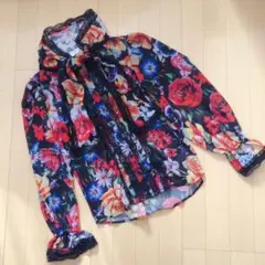 花柄シフォンブラウス