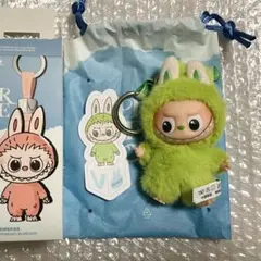 POPMART ラブブ PIN FOR LOVE イニシャル V