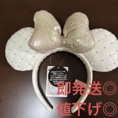 【新品タグ付き】白キルティングパールミニーカチューシャ　ディズニーリゾート