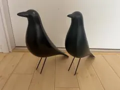Vitra(ヴィトラ)イームズバード2体